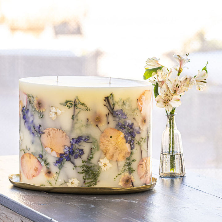 Vanilla Rain Oval Botanical Candle-Oval Botanical Plate 4 of 5