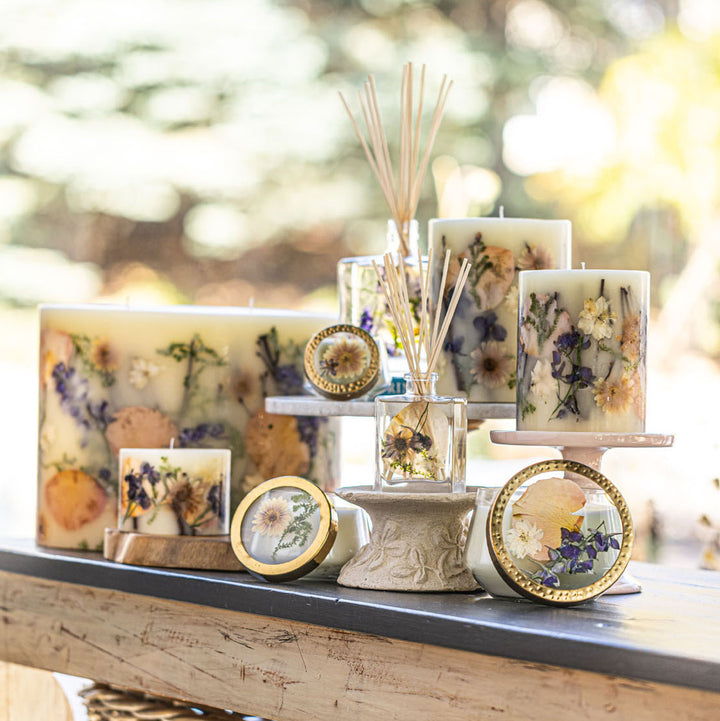 Vanilla Rain Medium Round Botanical Candle-Medium Botanical Candle 4 of 4