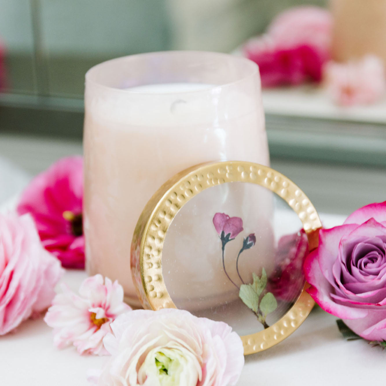 Rachel Parcell + Rosy Rings Peony Medium Pressed Floral Candle
