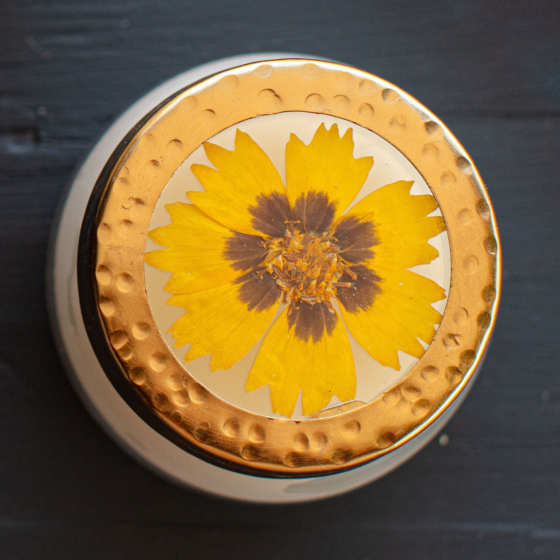 Botanical Candle: Honey Tobacco — Wildly Floral Co.