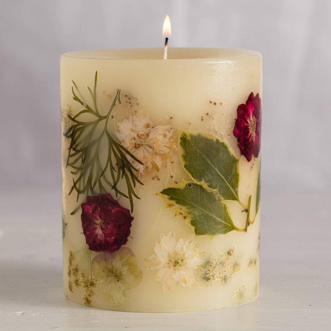 Red Currant + Cranberry Small Round Botanical Candle