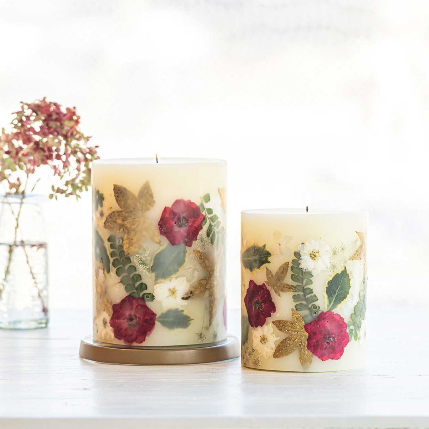 Red Currant + Cranberry Small Round Botanical Candle