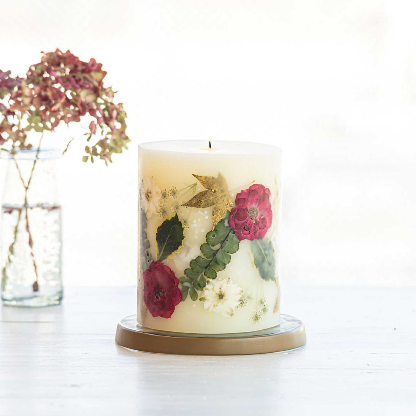 Red Currant + Cranberry Small Round Botanical Candle