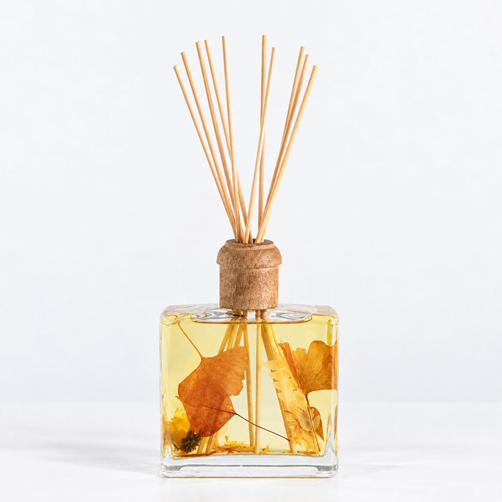 Signature Botanical Reed Diffuser - Honey Tobacco 1 of 8