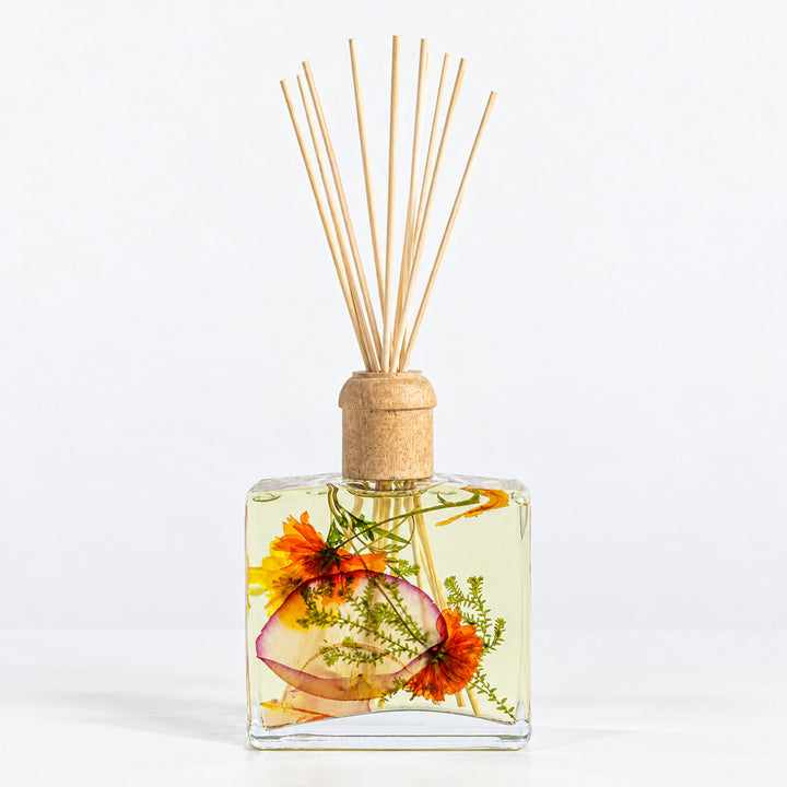 Signature Botanical Reed Diffuser - Sugared Citrus 1 of 9
