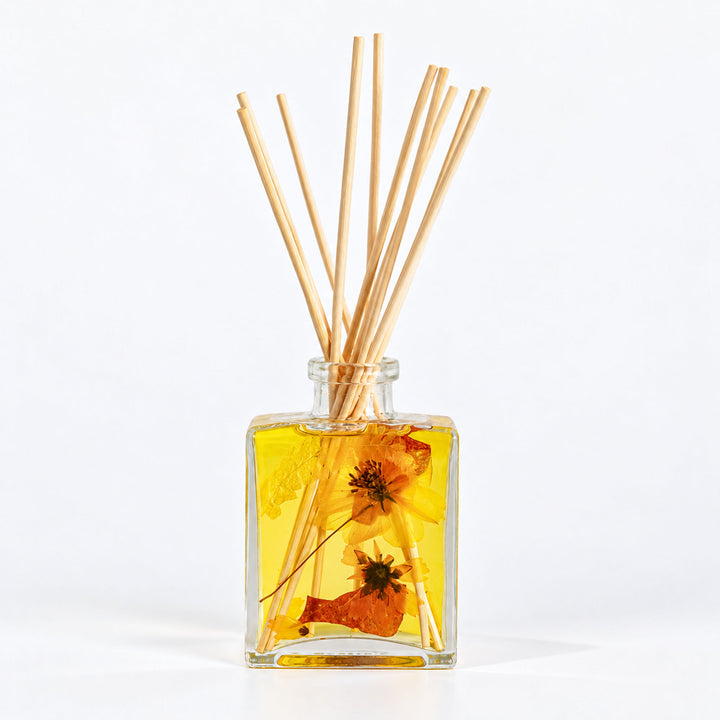 Accent Botanical Reed Diffuser - Honey Tobacco 1 of 4