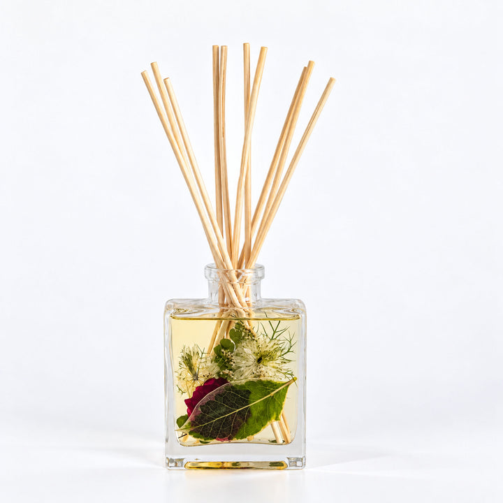 Accent Botanical Reed Diffuser - Winterberry Frost 1 of 6