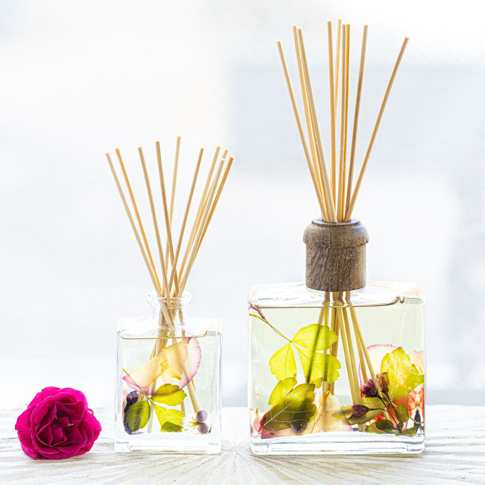 Blushing Rosewood 4oz Botanical Reed Diffuser