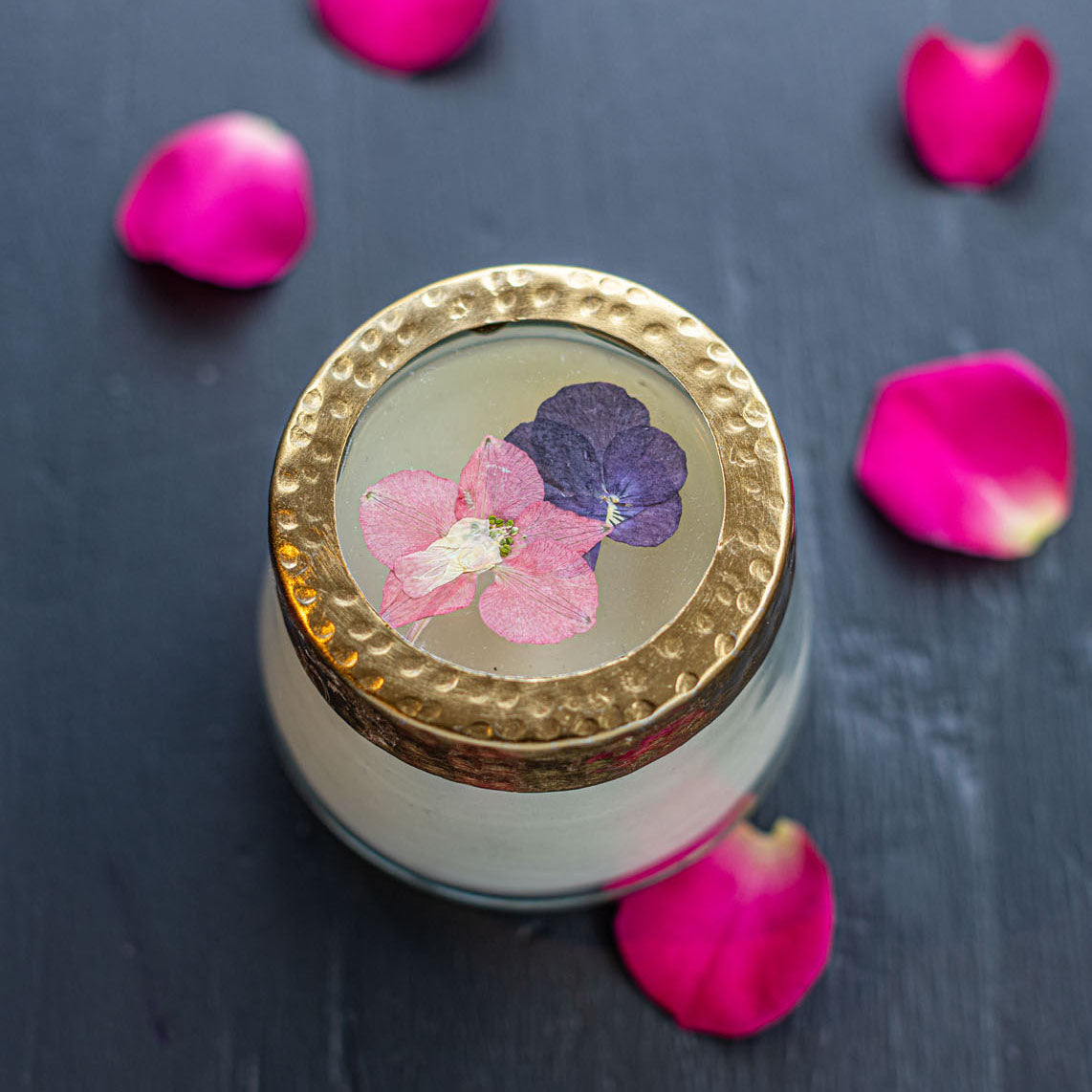 Coastal Vanilla Medium Pressed Floral Candle