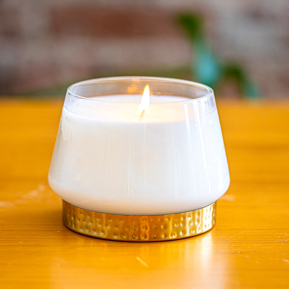 Rosy Rings Accent Pressed Floral Candle
