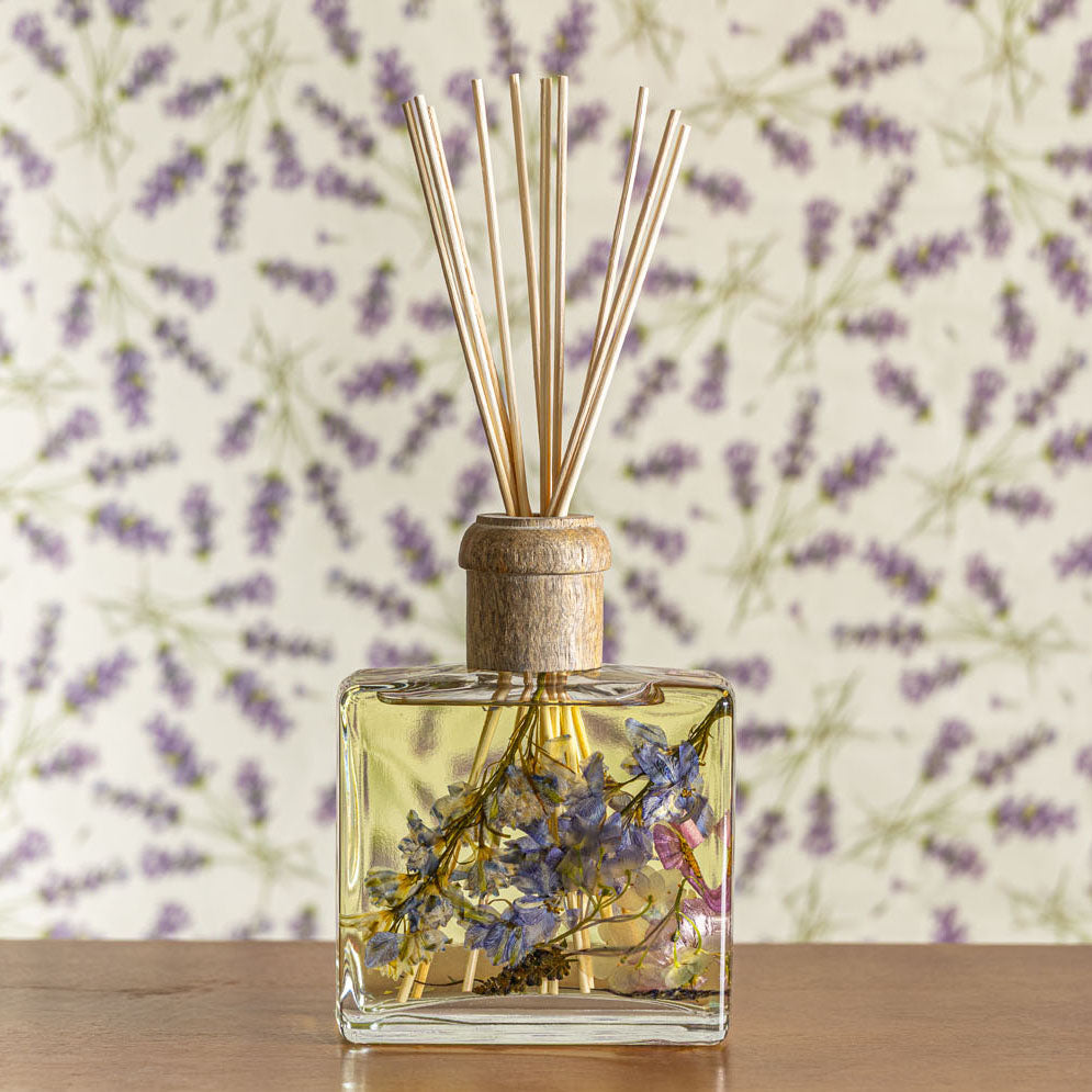 Signature Botanical Reed Diffuser - Roman Lavender-13oz Botanical Diffuser