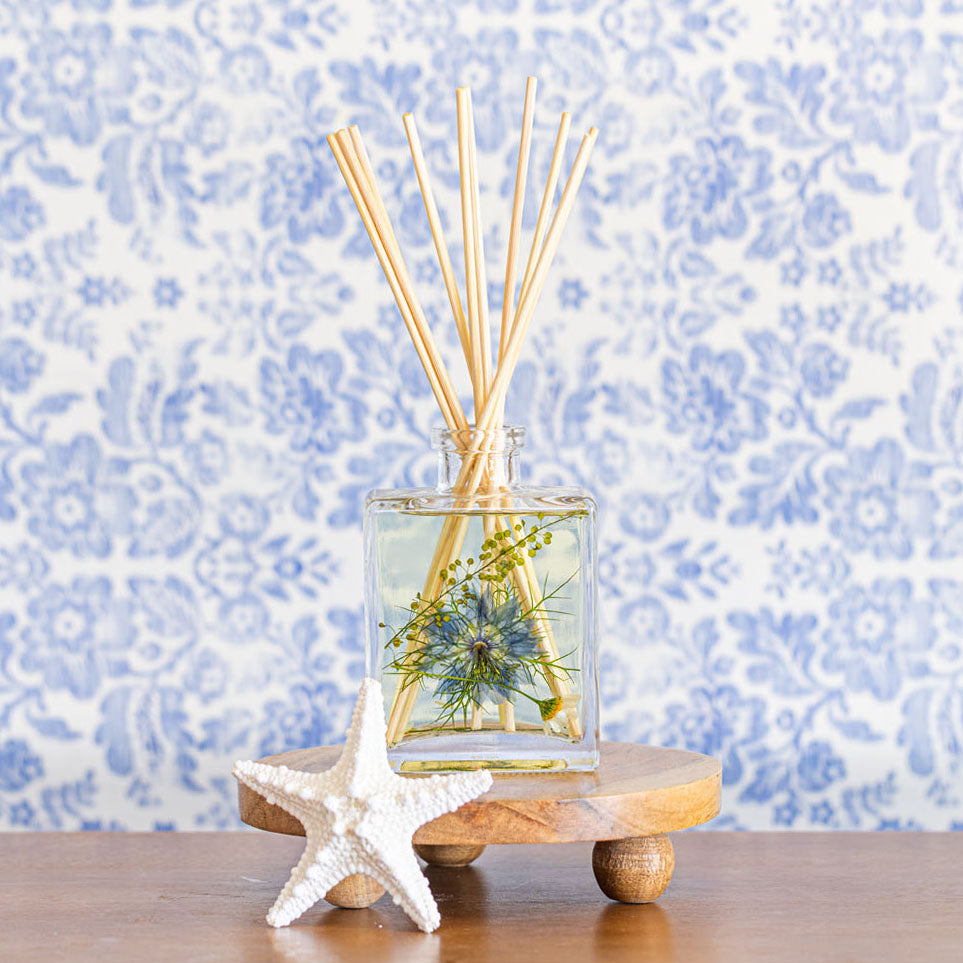 Accent Botanical Reed Diffuser - Sea Salt Mist-4oz Botanical Diffuser