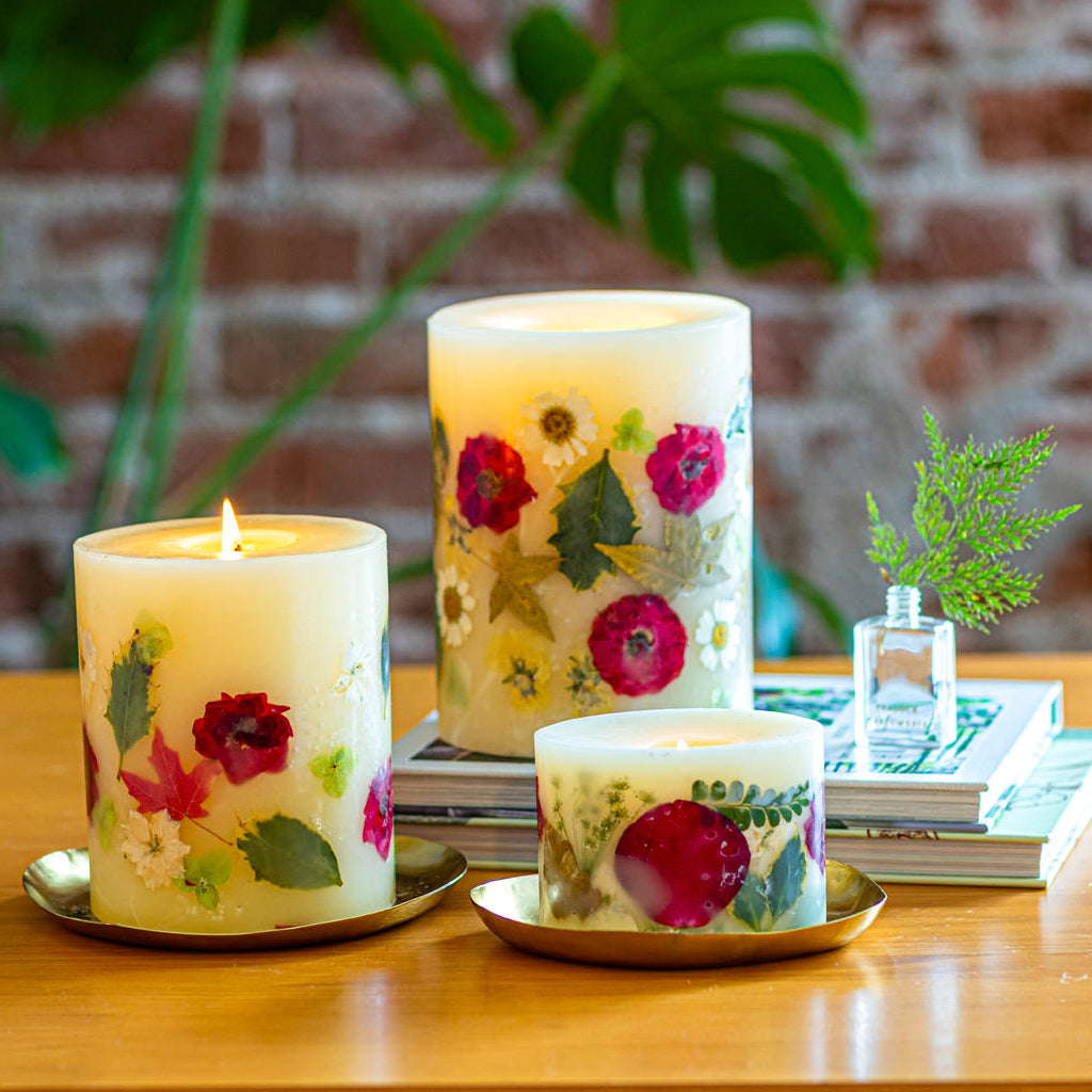 Winterberry Frost Petite Oval Botanical Candle-Petite Botanical Candle