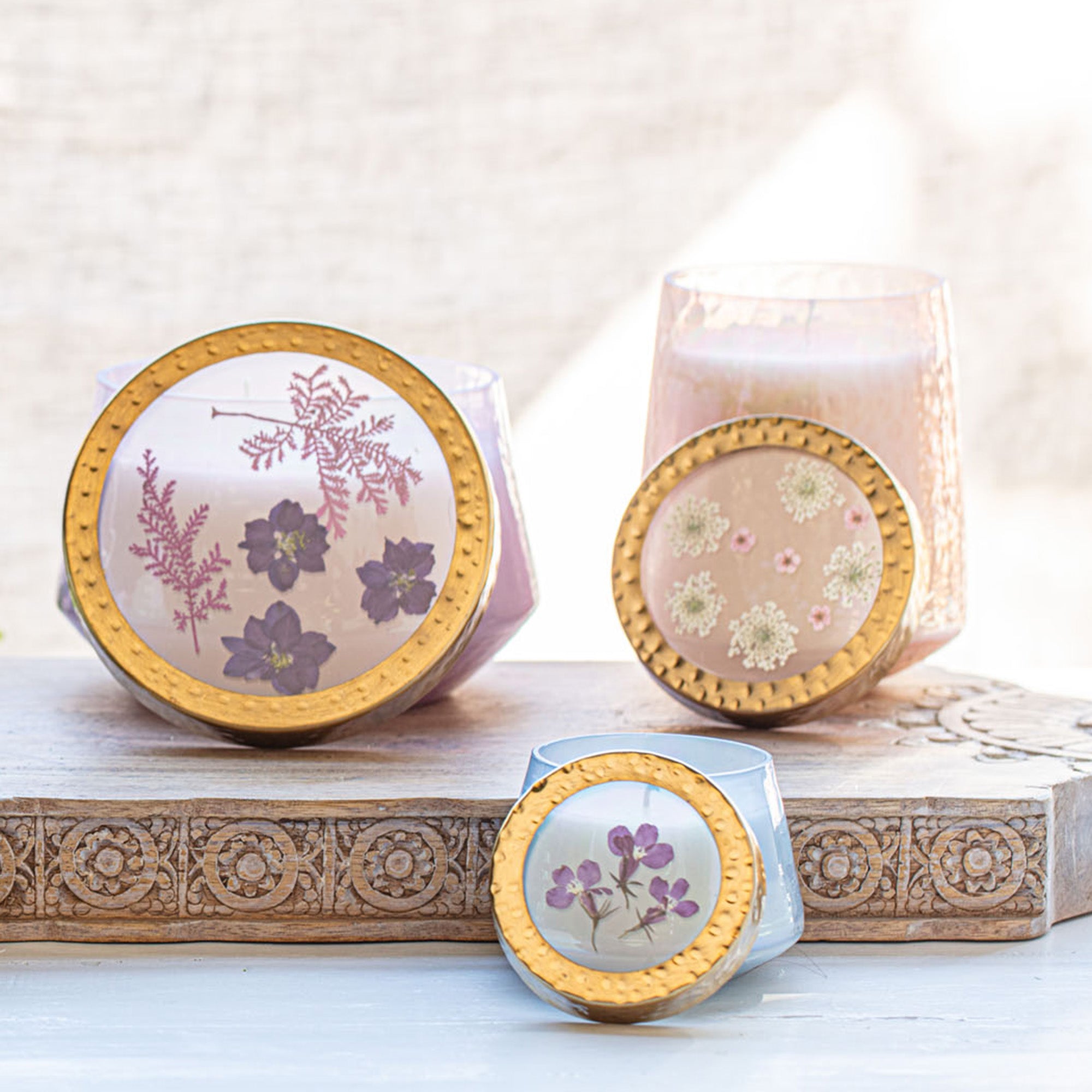 Rose + Oud Tall Watercolor Pressed Floral Candle - Thumbnail 3