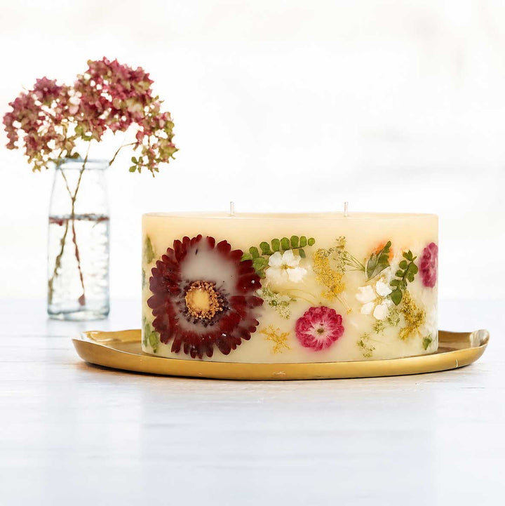 Statement Botanical Candle - Winterberry Frost 2 of 2