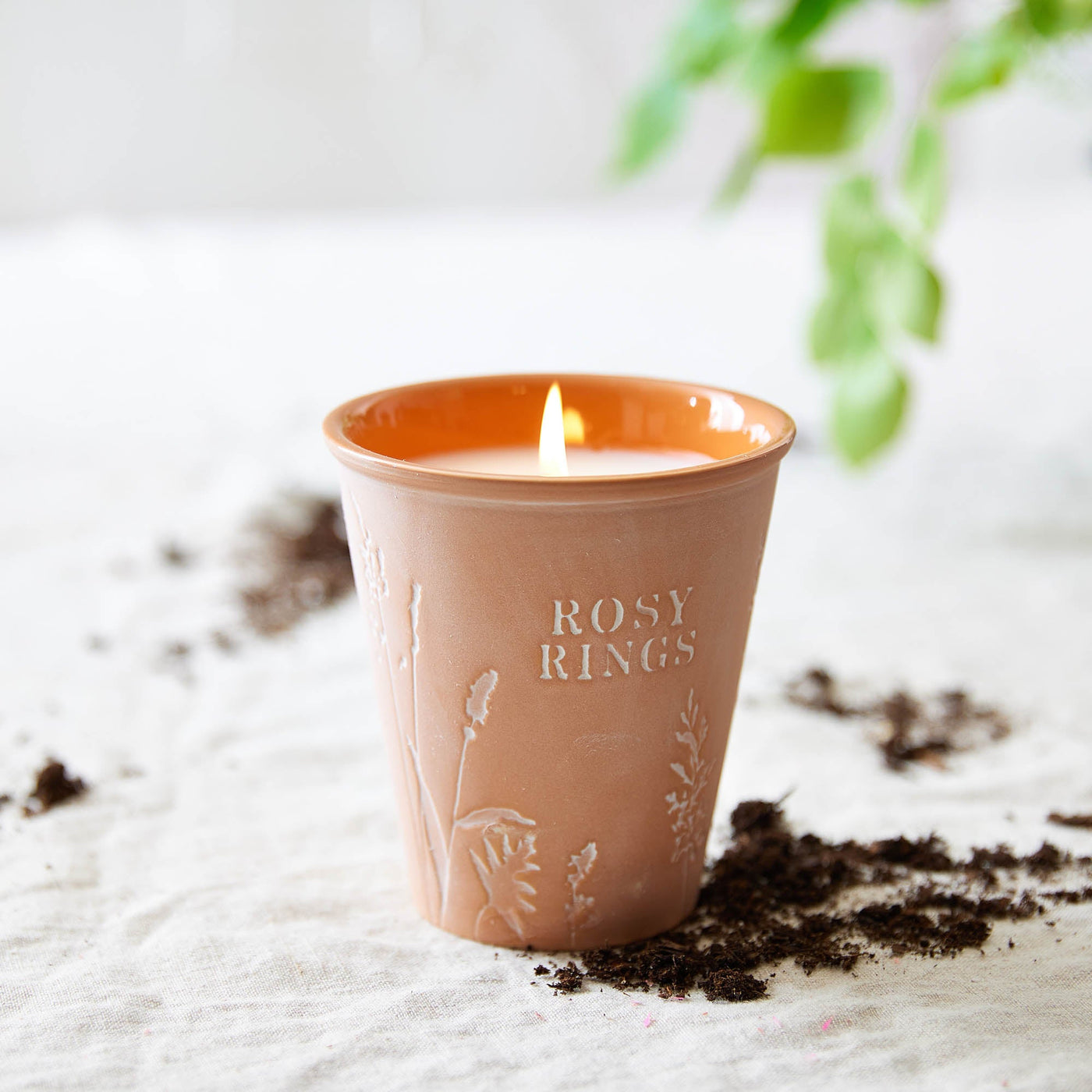 Forest Garden Pot Candle – Rosy Rings